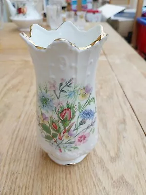 Buy Aynsley Wild Tudor Fluted Vase - Fine Condition, English Fine China • 8£