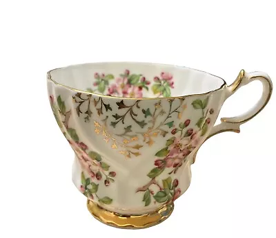 Buy Queen Anne Bone China Tea Cup -  Made In England - Number 393 • 13.05£
