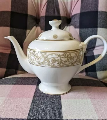 Buy Empress Royal Bone China Teapot • 28£
