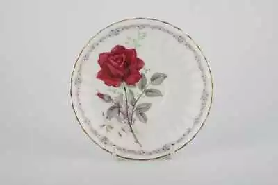 Buy Royal Stafford - Roses To Remember - Red - Tea Saucer - 142998Y • 5.15£