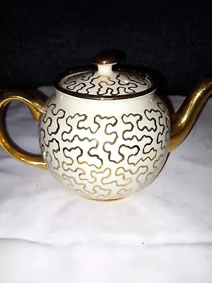 Buy Sadler Vintage Teapot Gold Pattern Good Condition Some Crazing Guilded  • 14£
