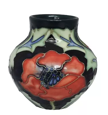 Buy Moorcroft Bulbous Poppy Vase • 150£