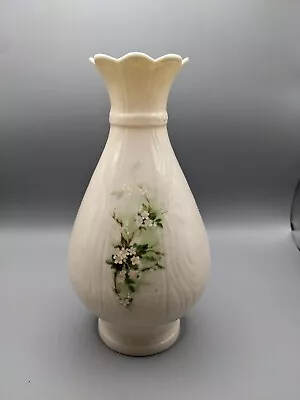Buy Donegal Parian China 5016 Highland Vase • 12.90£
