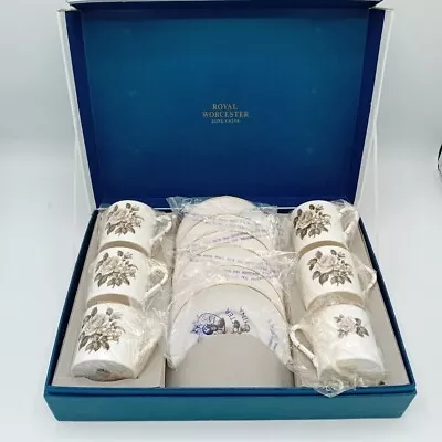 Buy Vintage Royal Worcester Bernina 12 Piece Tea Cup & Saucer Set Boxed RM17-CN • 7.99£