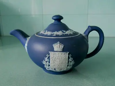 Buy Antique 1890s Wedgwood Jasperware Dark Portland Blue Canada Crest Teapot • 79.95£