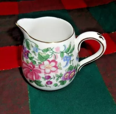 Buy VINTAGE CROWN STAFFORDSHIRE CREAMER JUG FLORAL DESIGN REG No 622733 • 4£