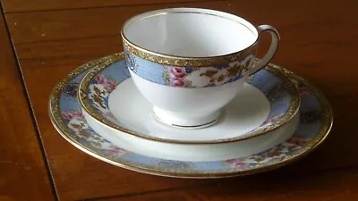 Buy VINTAGE AYNSLEY  Bone China Floral  Pattern A4224 Trio Cup Saucer & Side Plate • 9.95£