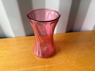 Buy Vintage Pink Swirly Glass Vase • 4.99£