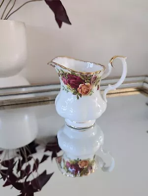 Buy Vintage 1962 Royal Albert Old Country Roses '½ Pint Milk Cream Jug Montrose  • 5£