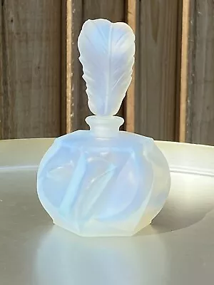 Buy Art Deco French Opalescent Glass Perfume Bottle. Feather Plume Stopper. ?Sabino? • 125£