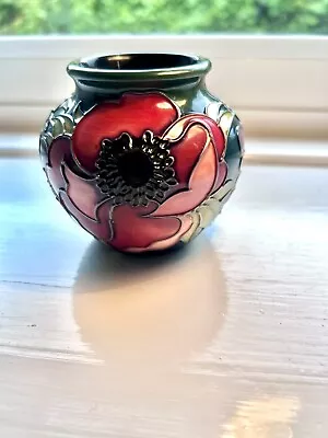 Buy Vintage Moorcroft Vase Hibiscus On Green Background • 120£