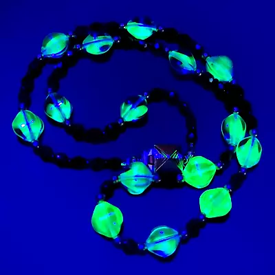 Buy Uranum Necklace 18'' Vaseline Glass Uranium Czech Blue Old Beads Women`s Jewelry • 41.47£
