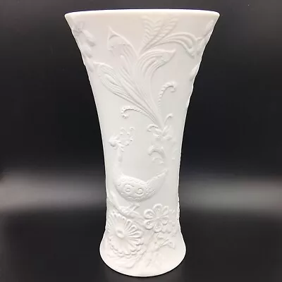 Buy Vintage Kaiser Vase Germany White Matte Bisque Porcelain Peacock Height 9.5  • 22£