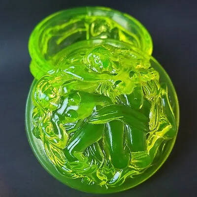 Buy Uranium Vaseline Glass Trinket Powder Box NEW Glows Green In UV Light REDUCED • 32£