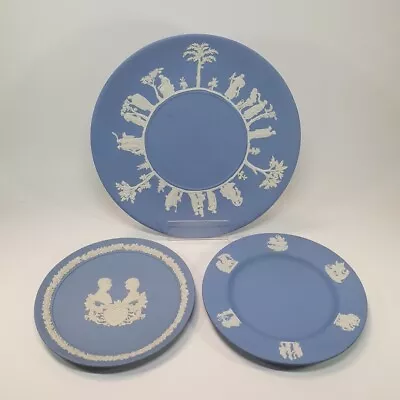 Buy 3 X Wedgwood Jasperware Decorative Plates Of Blue Colour And Miscellaneous Size  • 21£