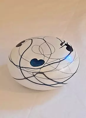 Buy Heron Glass - Giant Lilypad White Paperweight - 12cms • 59£