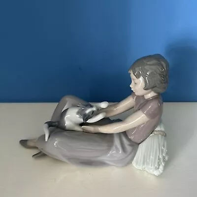 Buy NAO Lladro Figurine Girl With Cat No Chips  • 19.90£