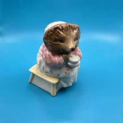 Buy Royal Albert Beatrix Potter Figure - Mrs Tiggywinkle Takes Tea • 12.99£