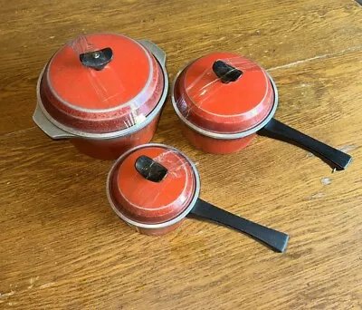 Buy VTG Poppy Red Club Aluminum Cookware 6 Piece Set  3 Pots With Lids! S/M/L • 61.50£