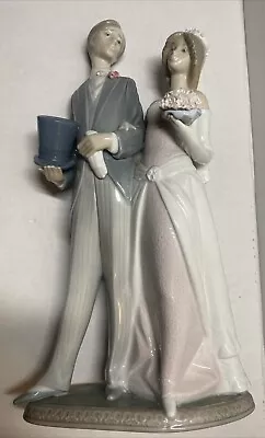 Buy Lladro Spain Porcelain Figurine 'Matrimony' 1404 Married Couple 12.25” X 7” X 4” • 232.98£