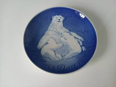 Buy B&G Copenhagen Porcelain Mothers Day Plate - 1974 - Polar Bears • 3£