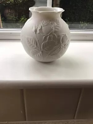 Buy Kaiser Porcelain Vase • 15£