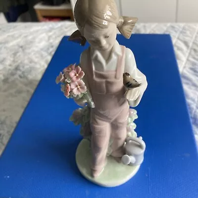Buy Lladro Spring Girl  5217 Daisa Figurine Scarce 1983 • 28.50£