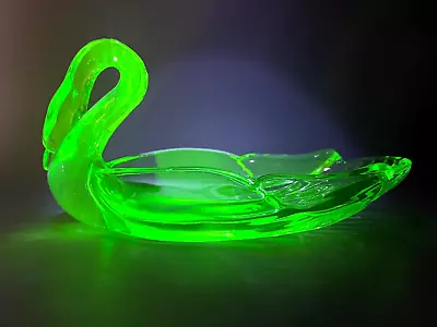 Buy Vintage Uranium Green Vaseline Glass Swan Bird Figure Candy Dish Tray Bomboniere • 112.39£