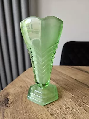 Buy Vintage Davidson Frosted Green Pressed Glass Chevron Vase 6.5in. • 6.99£