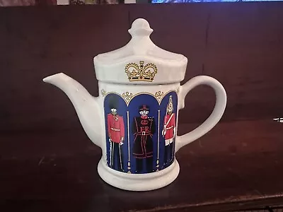 Buy Wade London Life Teapot THE ROYAL GUARD  Barbara Cooksey England GREAT SHAPE • 9.34£