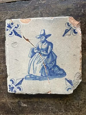 Buy Delft 17th C Blue & White Tile Of A Woman & Basket • 72£