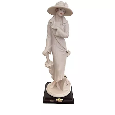 Buy Giuseppe Armani Figurine Raine 1164F Statue Capodimonte Sculpture Florence RARE • 85£