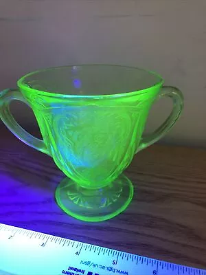 Buy Superb Hazel Atlas Royal Lace Uranium Depression Glass 1930s Footed Sugar Bowl • 36£