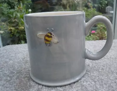 Buy The Old Pottery Company Mug Raised Bee Hand-painted. • 9£