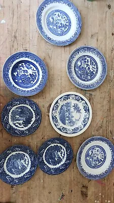 Buy Willow Pattern China Set • 63.41£