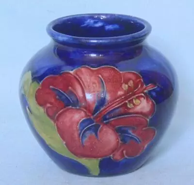 Buy Vintage Moorcroft Vase Hibiscus On Blue Background • 120£