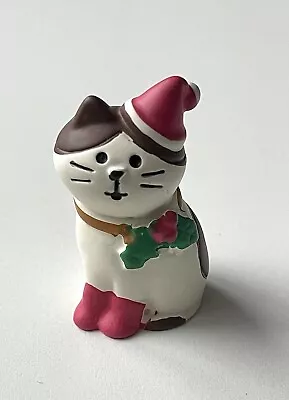 Buy Japanese Style Resin Peaceful Christmas Cat Ornament聖誕貓 • 9.90£