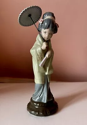 Buy Lladro Figurine 4988  Oriental Spring  Geisha Girl With Parasol • 55£