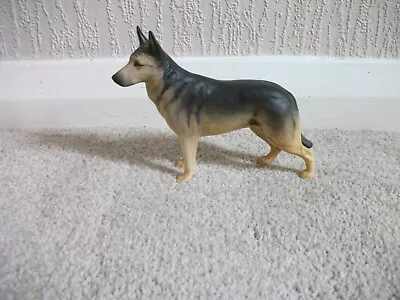 Buy Beswick German Shepherd Dog Champion Ulrica Of Brittas In Matt Version • 25£