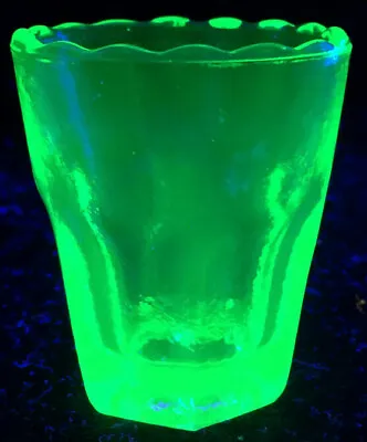 Buy Green Vaseline Uranium Shot Glass Whiskey Cup Tumbler Alcohol Bar Glows / Vodka  • 23.30£