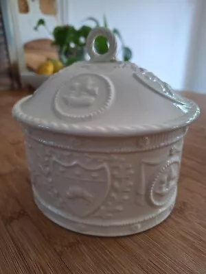 Buy Royal Creamware Oval Embossed Lidded Dish  • 19£