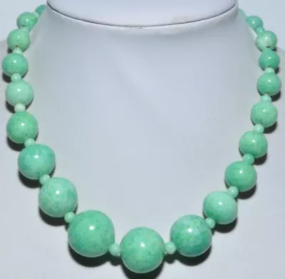 Buy Delightfully Chunky Vintage Art Deco Peking Glass Mottled Green Bead Necklace • 9.99£