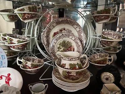 Buy Royal Scenes, Royal Staffordshire Dinnerware By Clarence Cliffe • 250£