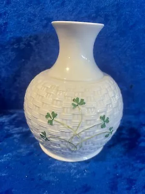 Buy Vintage Belleek Ireland Basketweave And Shamrock Design Vase 7 X 5.5 X 5.5  • 32.57£