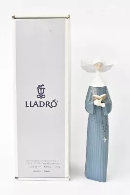 Buy Lladro 'Prayerful Moment' Blue 05500 Porcelain Nun Figurine Gloss BNIB 1990 • 39.99£