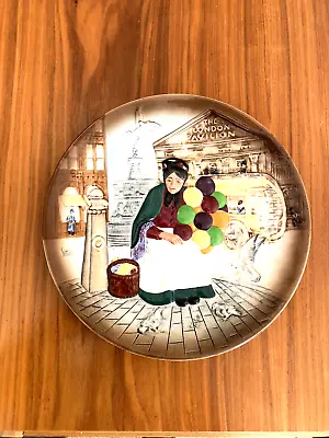 Buy Royal Doulton Plate The Old Balloon Seller Lady Street Seller    25 Cms • 15£