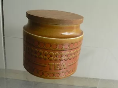 Buy VINTAGE 1970s HORNSEA SAFFRON STORAGE JAR WITH WOODEN LID Tea • 10£
