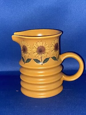 Buy VINTAGE RETRO 1970s CARLTON WARE YELLOW MUSTARD SUNFLOWER DESIGN MILK JUG • 6£